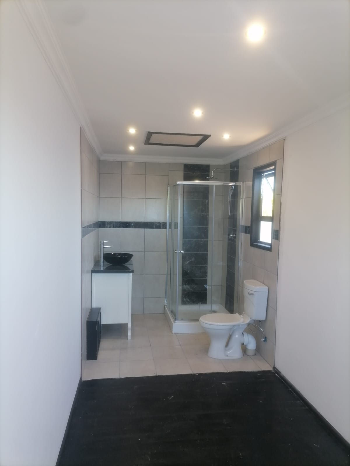 Wendy house finishing work